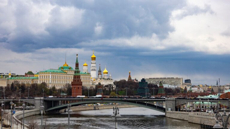 Moskova Kremlin ve Moskova Nehri